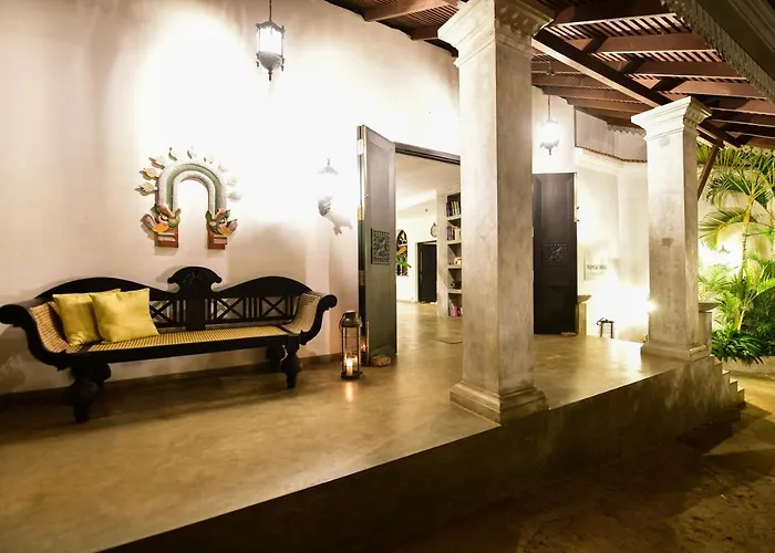 Tropical House - Jungleside Villa