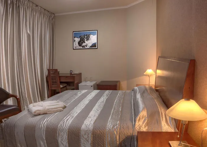 Voyage Hotel
