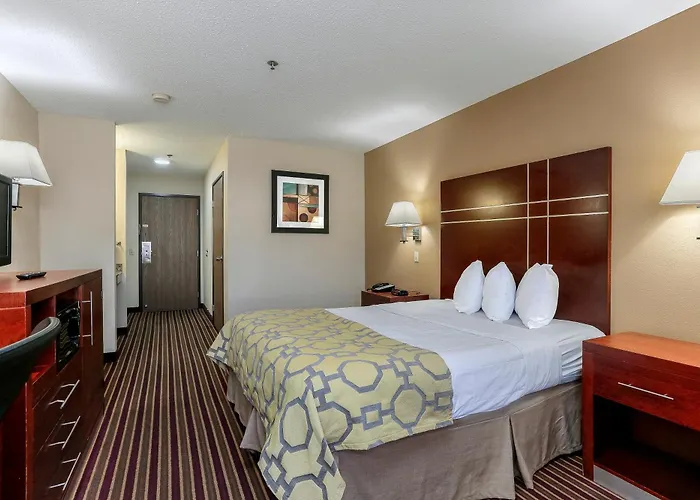 Baymont By Wyndham Bowling Green