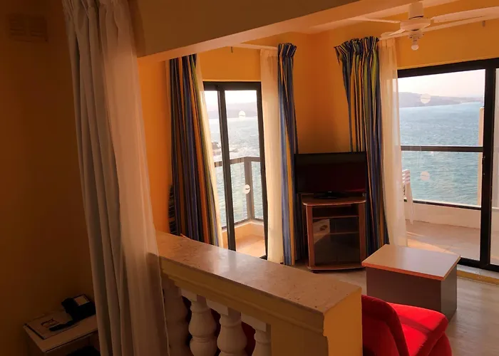Sunseeker Holiday Complex