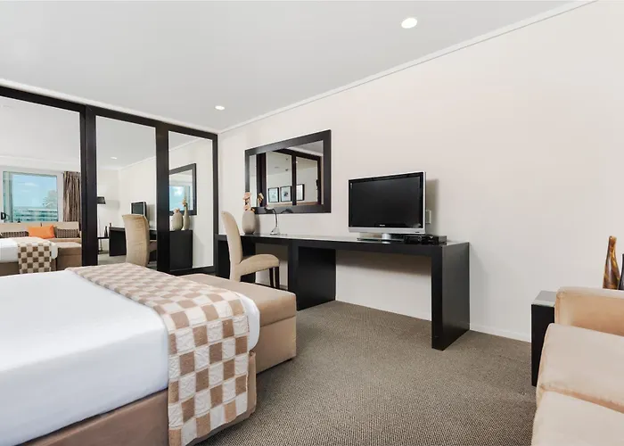 Hotel On Devonport