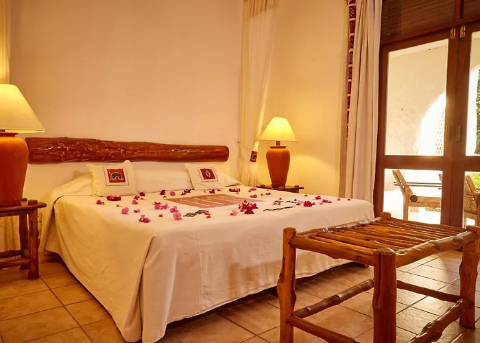Pinewood Beach Resort&Spa