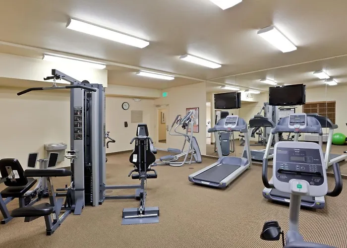 Candlewood Suites Lakewood, An Ihg Hotel