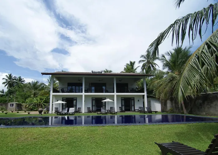Nil Menik Villa Bentota