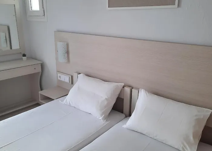 Afroditi Haus Sarti
