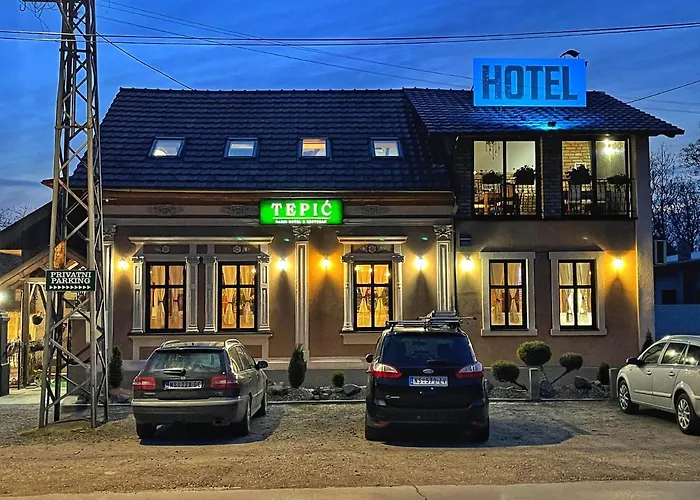 Tepic Garni Hotel