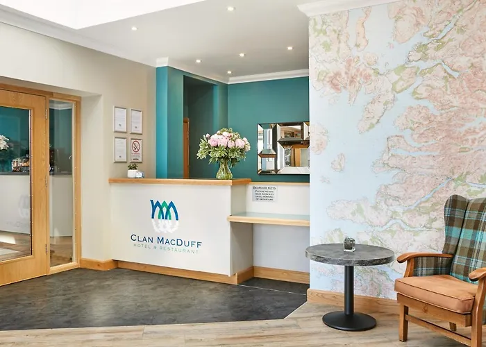Clan Macduff Hotel