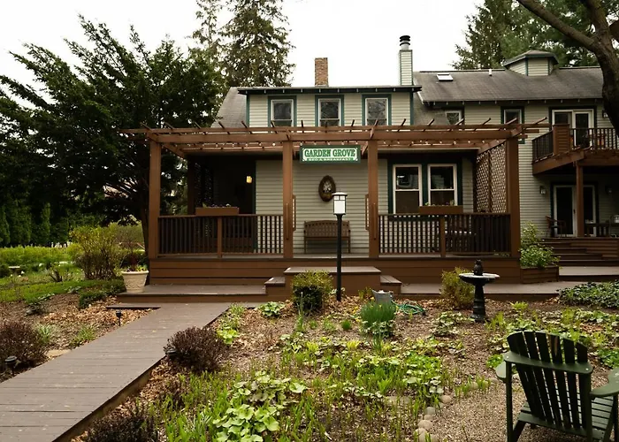 Garden Grove Inn Bed And Breakfast