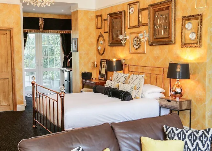The Meadowsweet Hotel & Self Catering Apartments