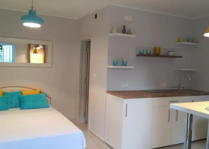 Apartman Lola Igalo 29 Decembar Br 6