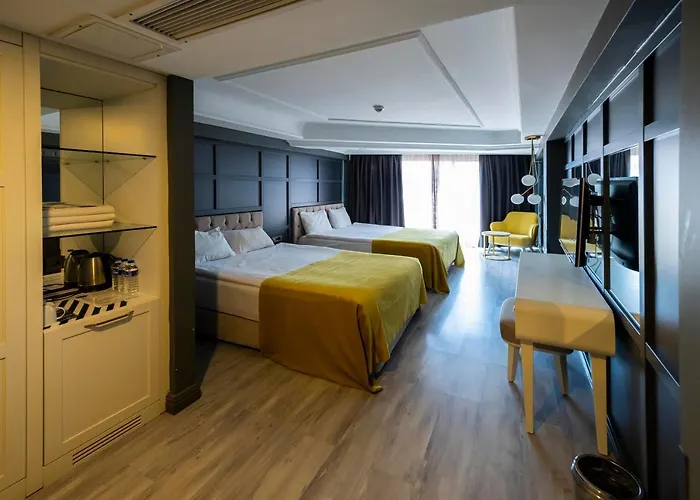 B Loft Hotel