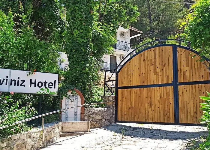 Swiss Eviniz Hotel - Adult Hotel