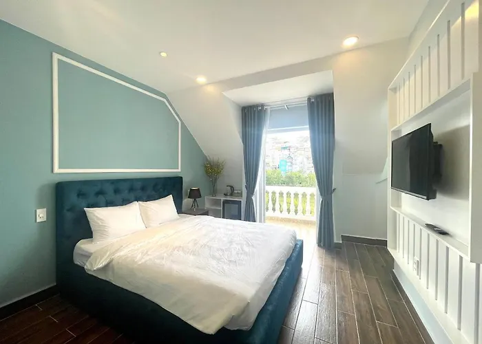 Phuong Vy Luxury Hotel