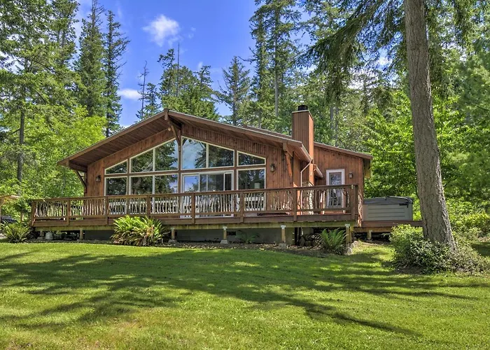 Beach Access & Views: Secluded Anderson Island Gem