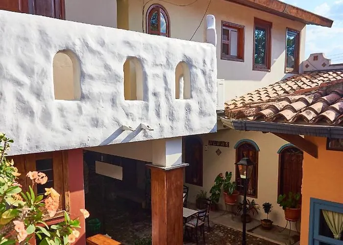 Hotel Plaza Yat Balam