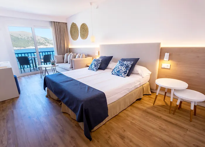 Parque Nereida Suites Hotel