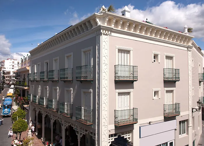 Hotel Plaza Cavana