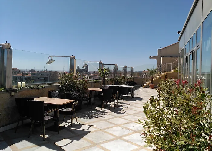Hotel Alameda Palace
