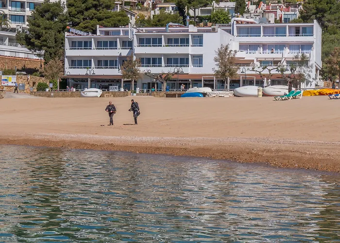 Golden Mar Menuda