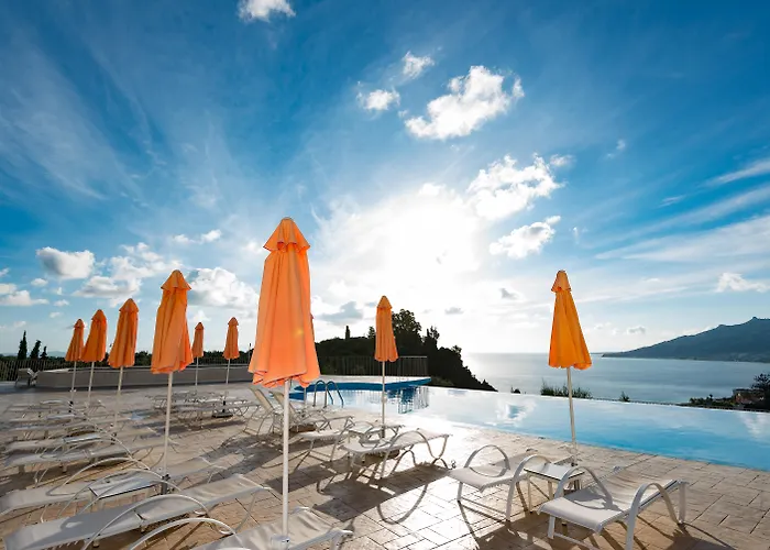 Avalon Palace Hotel By Ghh (Adults Only)