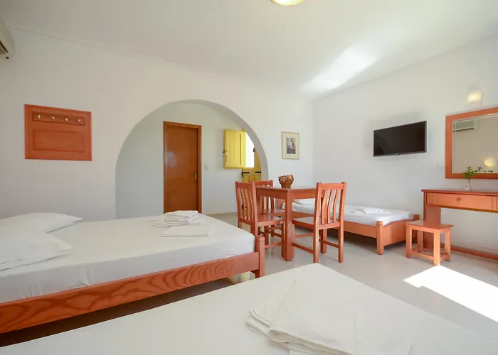 Proteas Hotel & Suites