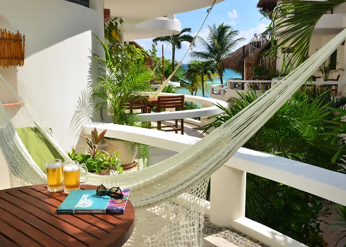 Playa Palms Beach Hotel