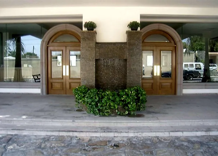 Best Western Centro Cadereyta