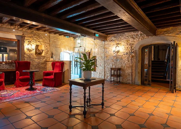 Hôtel Le Donjon - Cœur de La Cité Médiévale