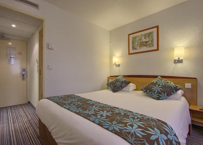 B&B Hotel Paris 17 Batignolles