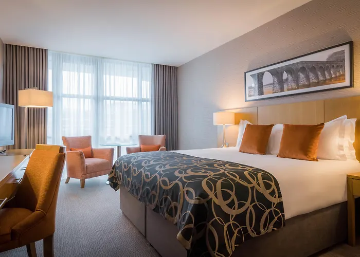 Clayton Hotel, Leeds