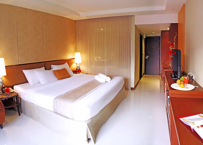 Intimate Hotel Pattaya - Sha Extra Plus