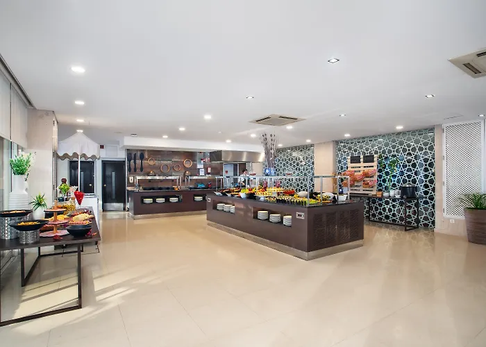 AP Oriental Beach - Adults Friendly