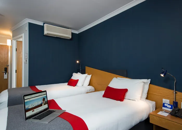 Holiday Inn Express Glasgow City Riverside By Ihg
