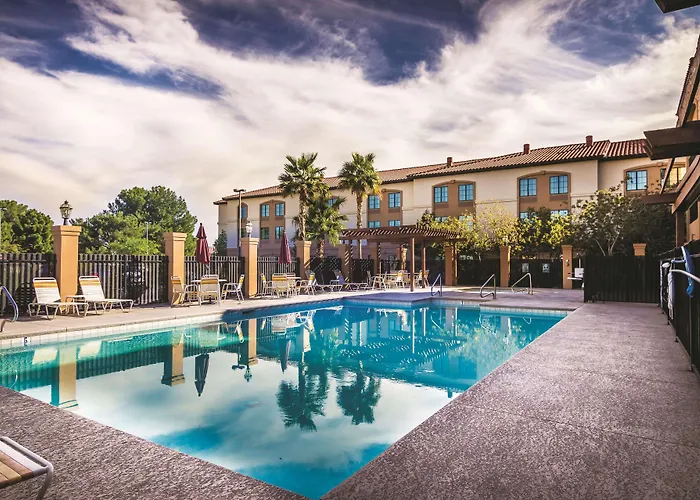 La Quinta By Wyndham Las Vegas Airport South