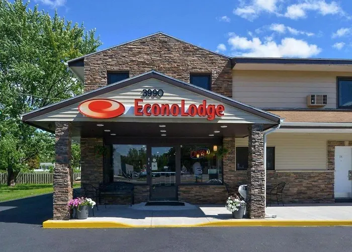 Econo Lodge Rochester I-90 & I-390