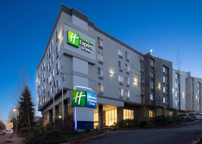 Holiday Inn Express & Suites Seattle-Sea-Tac Airport By Ihg