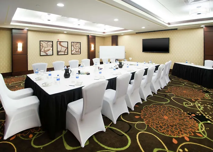 Embassy Suites By Hilton Fayetteville Fort Bragg
