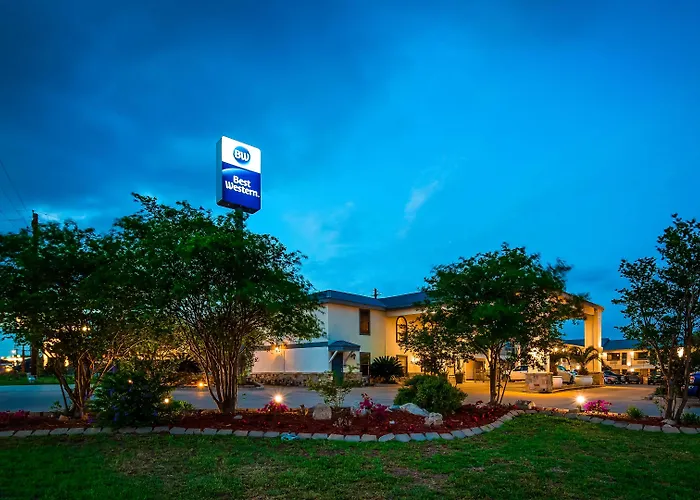 Best Western George West Executive Inn