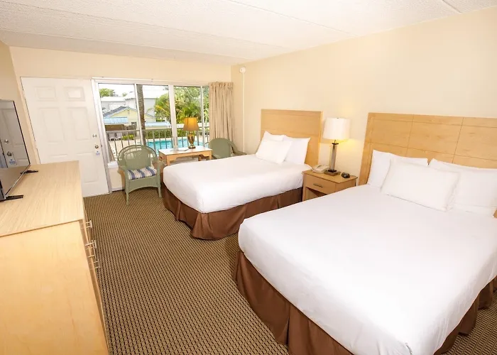 Naples Garden Inn