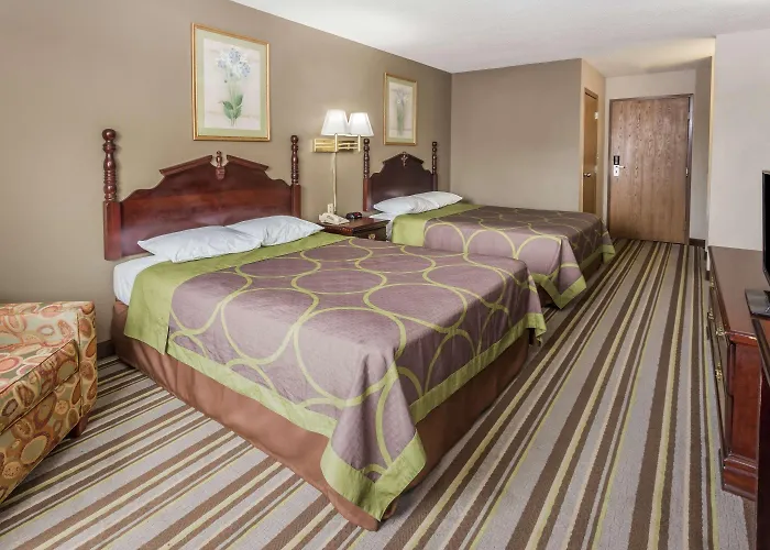 Super 8 By Wyndham Yorkville