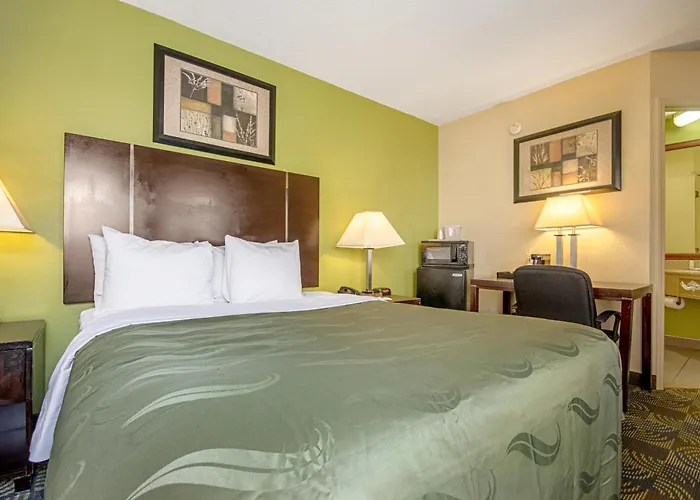 Quality Inn & Suites Glenmont - Albany South