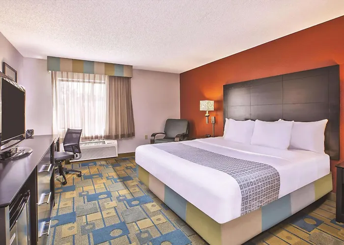 La Quinta Inn By Wyndham Toledo Perrysburg