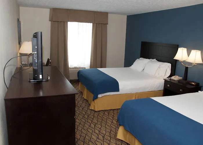 Holiday Inn Express Hotel & Suites Cadillac By Ihg
