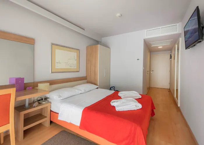 Hotel Aurora