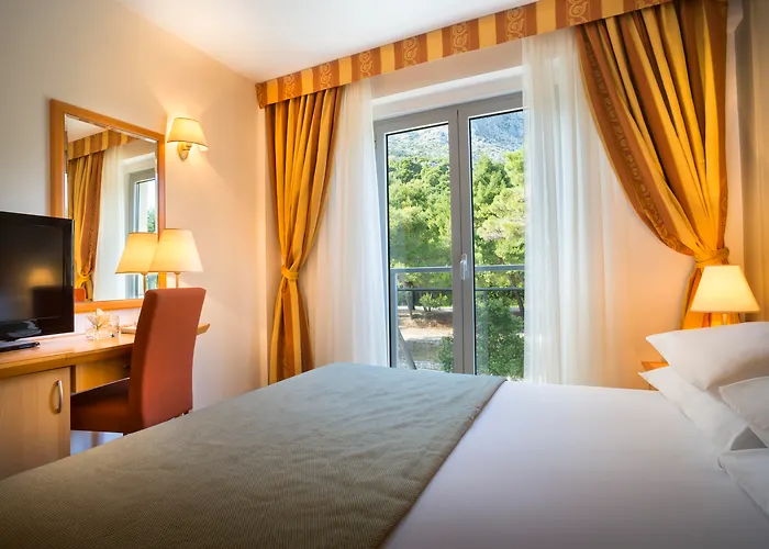 Aminess Vival Grand Azur Hotel