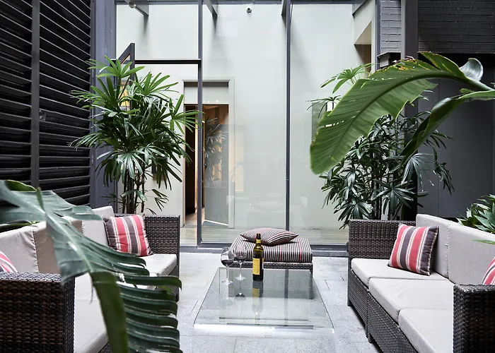 Vulcan Hotel Sydney