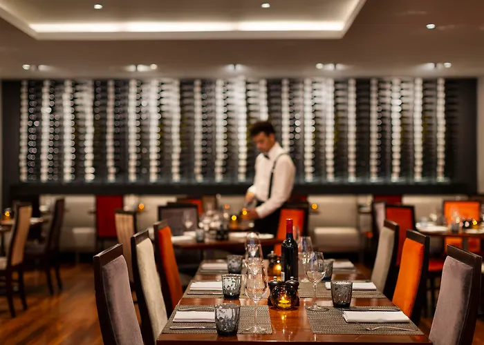 Pullman Auckland Hotel & Apartments