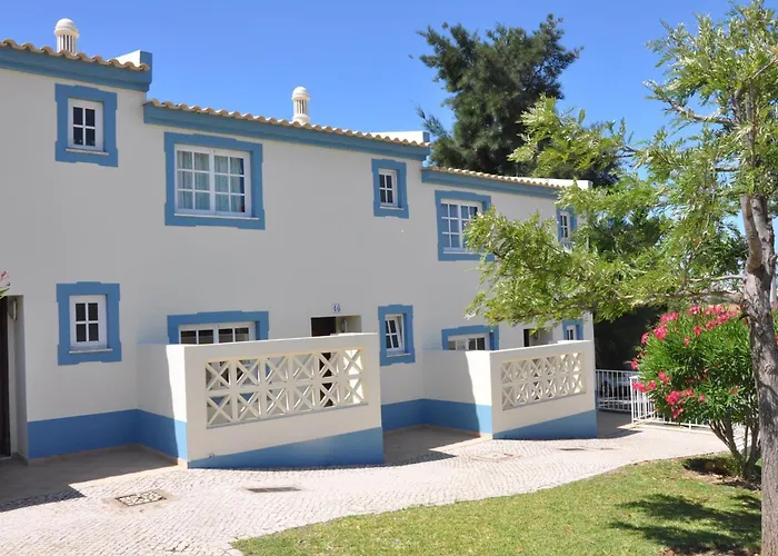 Ponta Grande Resort Patroves