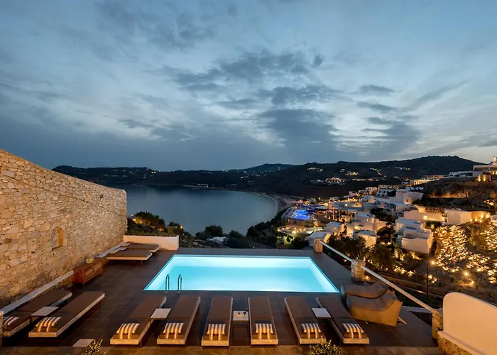 Cova Mykonos Suites