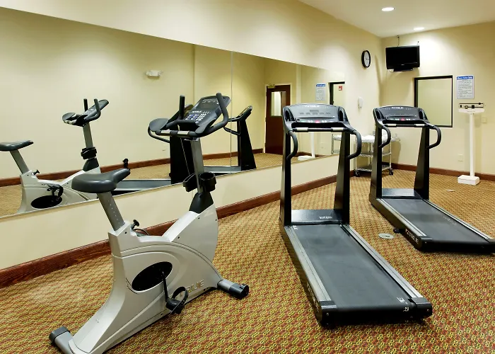 Holiday Inn Express & Suites Sylacauga